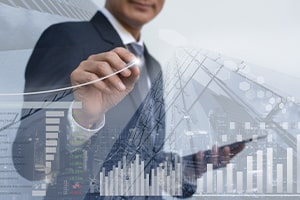 a business broker draws statistics regarding the current sellers market