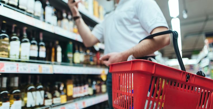 3 Things to Consider When Buying a Liquor Store