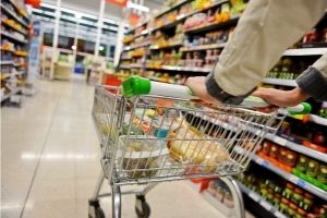 close-up of customer shopping in grocery store